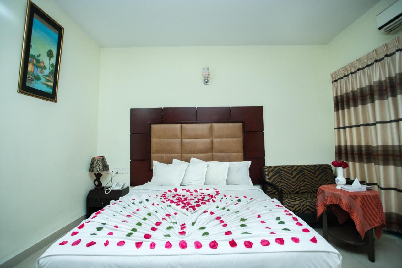 Hotel Mishuk Cox's Bazar Ngoại thất bức ảnh