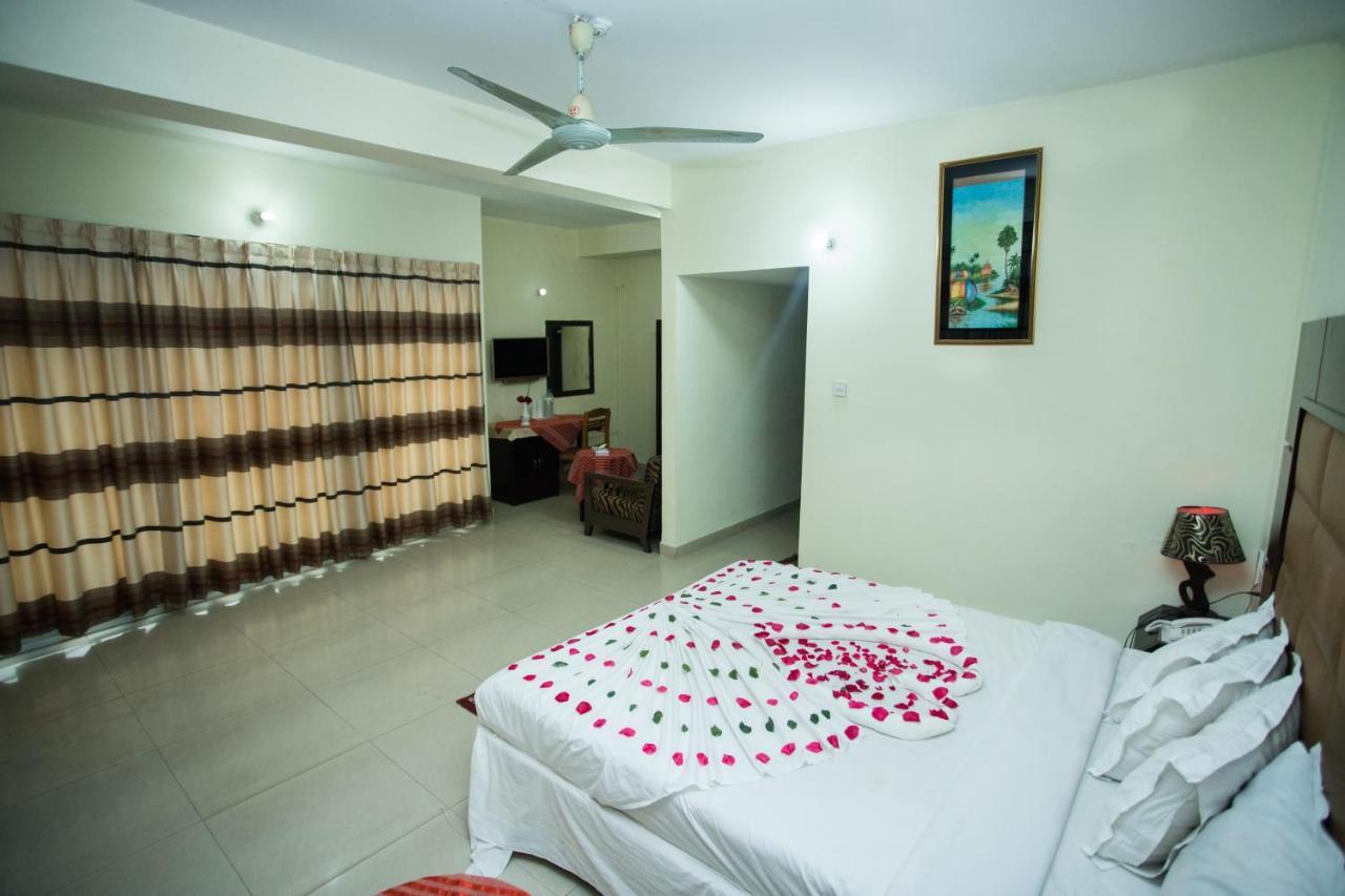 Hotel Mishuk Cox's Bazar Ngoại thất bức ảnh
