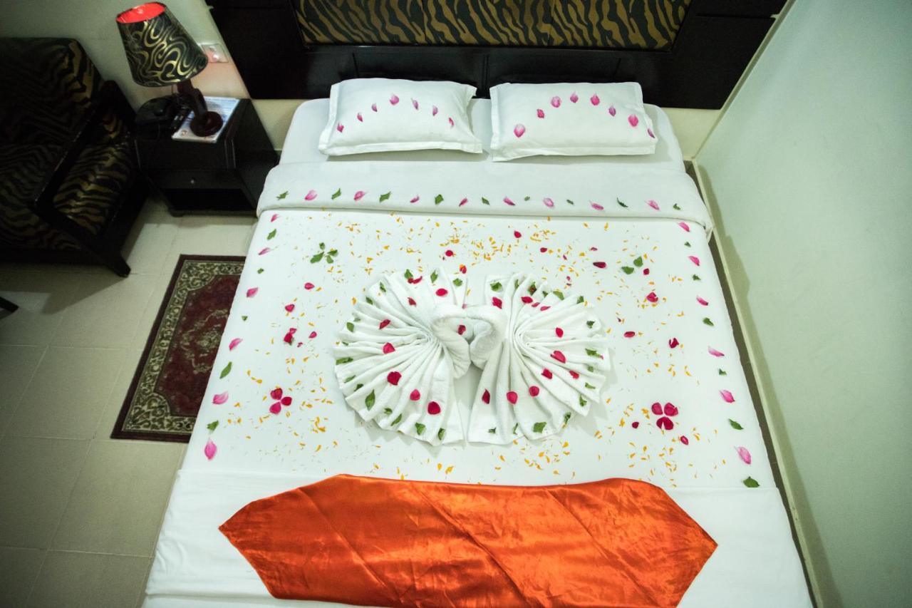 Hotel Mishuk Cox's Bazar Ngoại thất bức ảnh